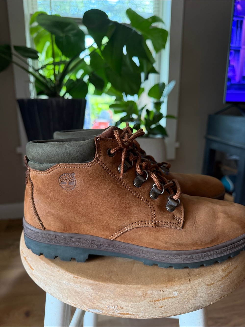 Timberland Men’s Brown Suede Chukka Boots